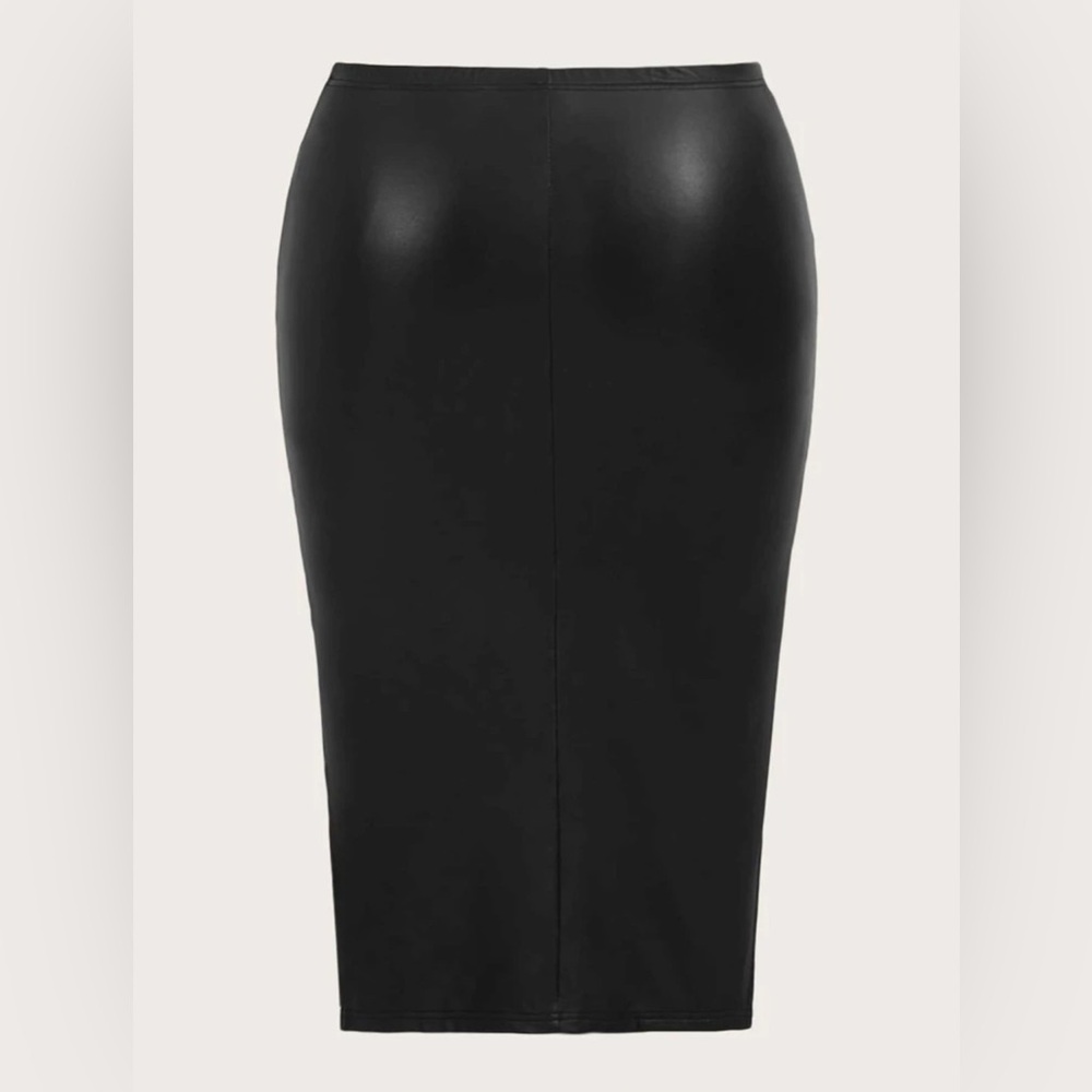 LAST CHANCE Faux leather midi skirt